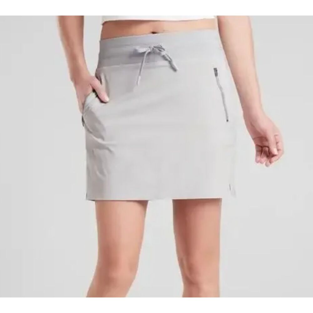 Athleta Trekkie North Skirt/Skort – Pockets – Galactic Grey – Size 8